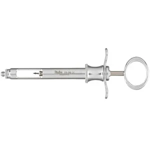 Integra Miltex Petite Aspirating Syringe Integra Miltex Petite Aspirating Syringe